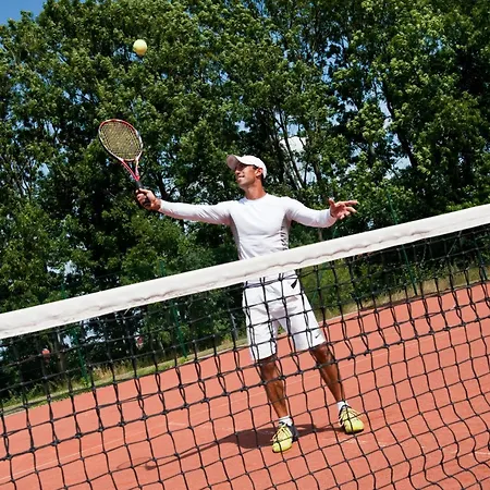 Schloss Fleesensee 高恩莱宾