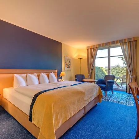 Курортный комплекс Schloss Fleesensee Гёрен-Леббин