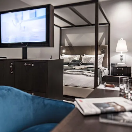 Resort Schloss Fleesensee 5*