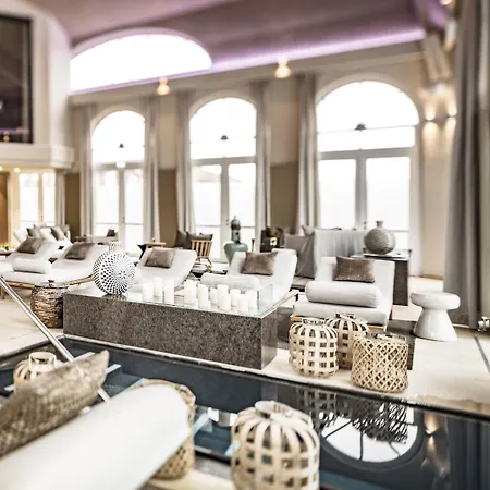 Schloss Fleesensee 度假村