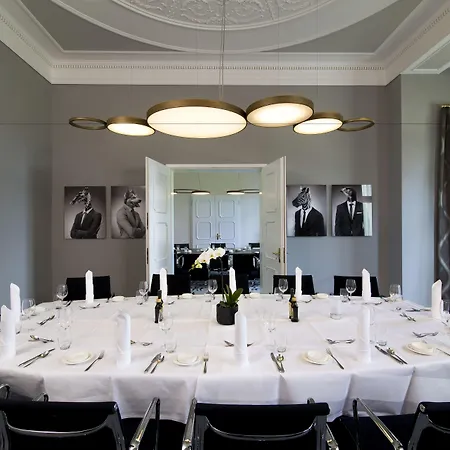 Курортный комплекс Schloss Fleesensee Гёрен-Леббин