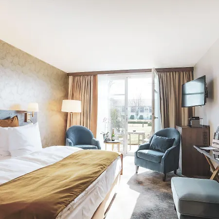 Schloss Fleesensee 5* 高恩莱宾