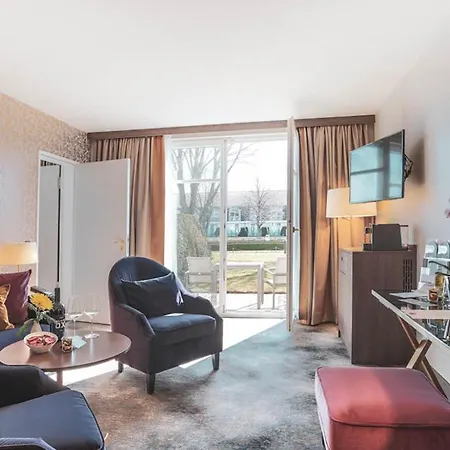 Hotel Schloss Fleesensee 5*