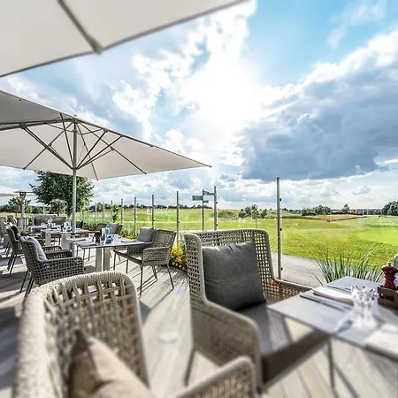 Schloss Fleesensee 5*