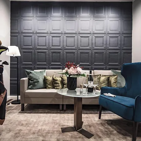 Schloss Fleesensee 5* 高恩莱宾