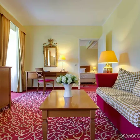 Schloss Fleesensee 5*
