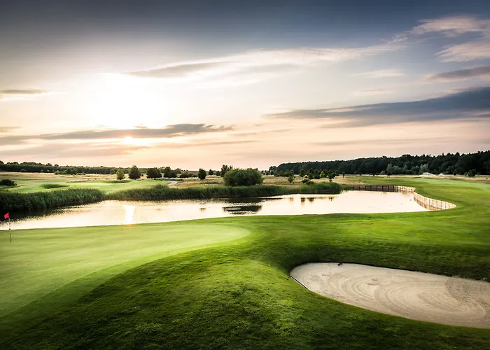 Schloss Fleesensee 5* Göhren-Lebbin